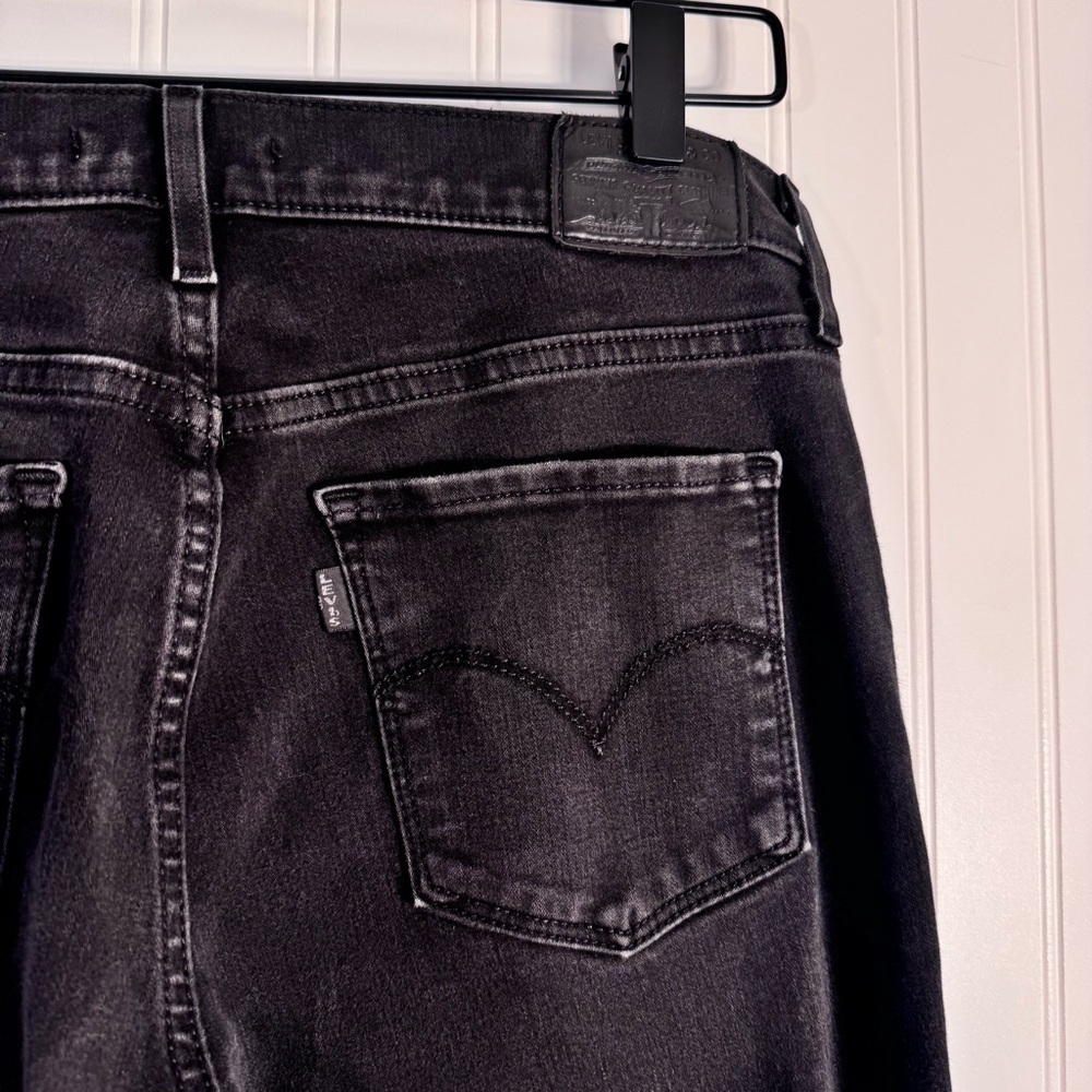 Levi’s Premium 311 Shaping Skinny Black Mid-Rise Womens Jeans Size 29 28” Inseam - Picture 8 of 13
